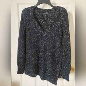 Small Uneven Banana republic Sweater